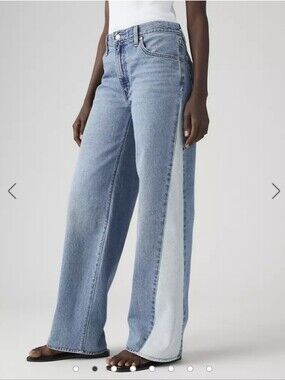 Levi's Baggy Dad Pieced Jeans Size 25 New With Tags